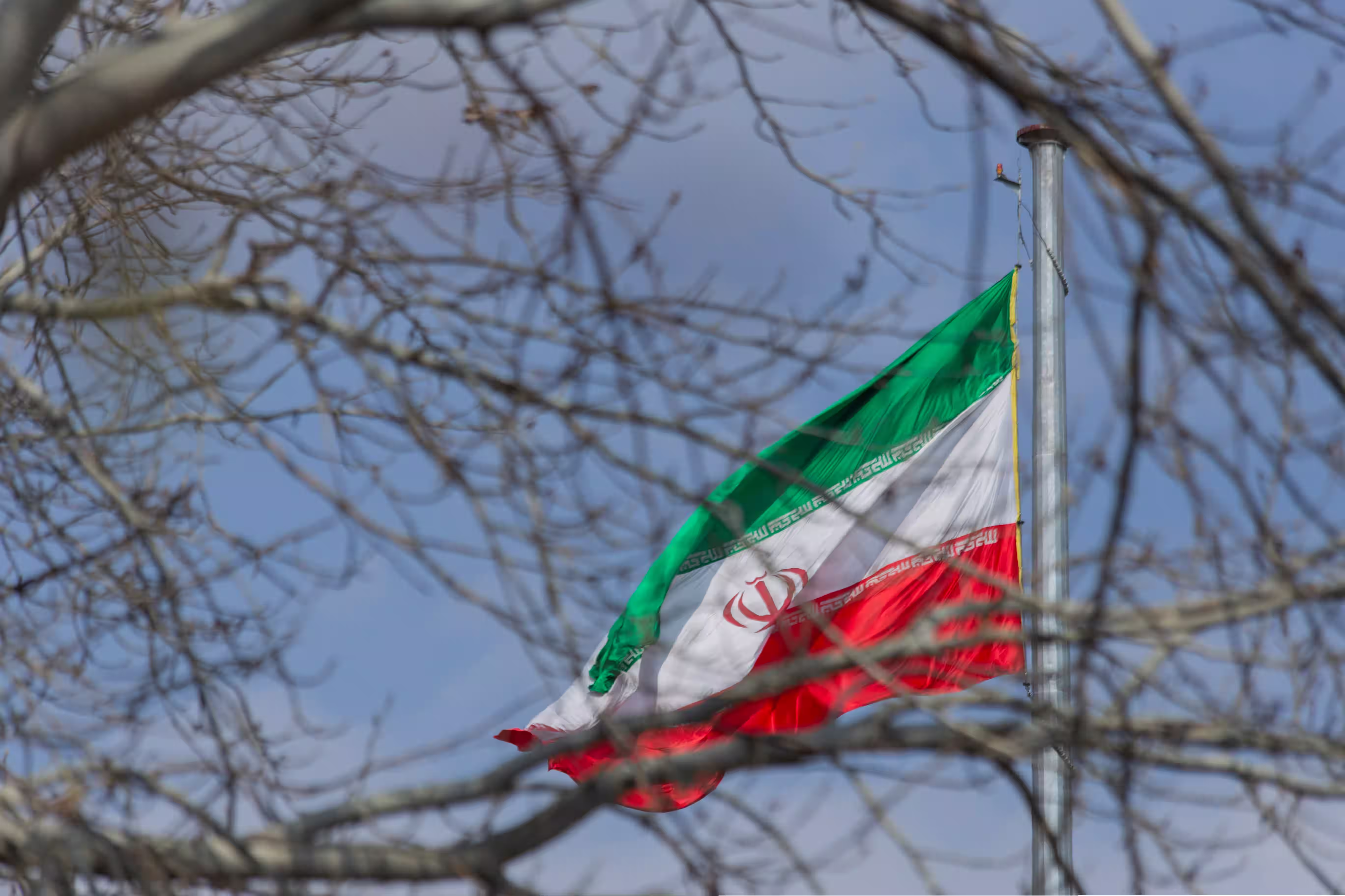 Iranian Parliament Panel Approves Strategic Plan to Secure Strait of