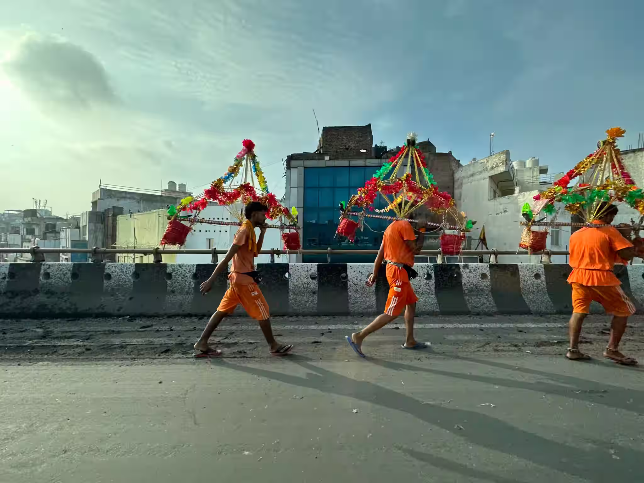 Kanwar Yatra Must Become Festival of Social Responsibility, Service and Harmony: CM Yogi